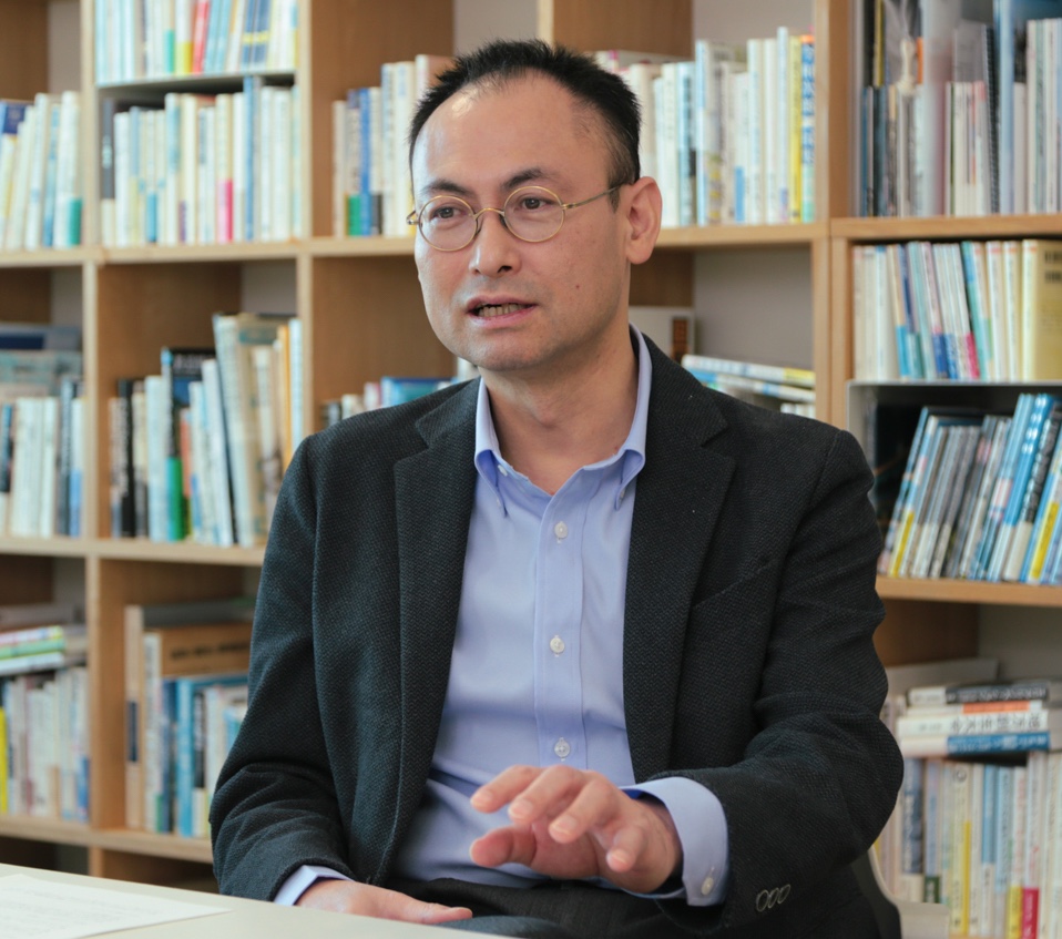 八馬智(はちま・さとし)
